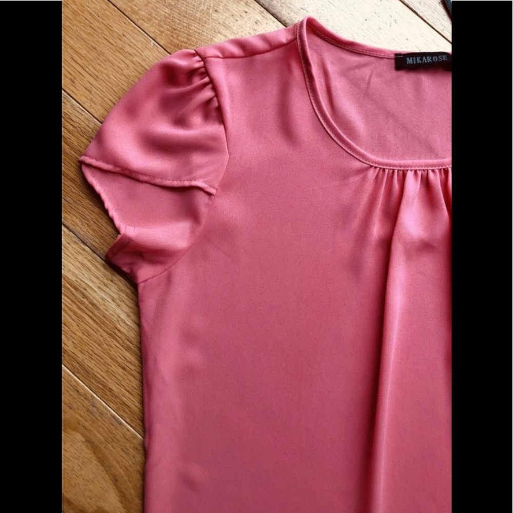 NWT Mikarose Chiffon Top